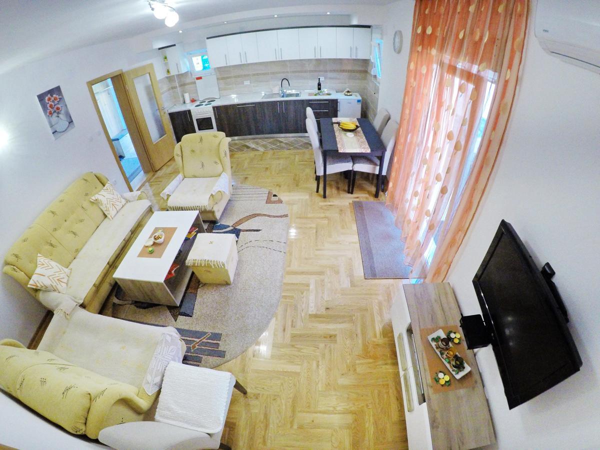 Apartman Spirto Trebinje Buitenkant foto