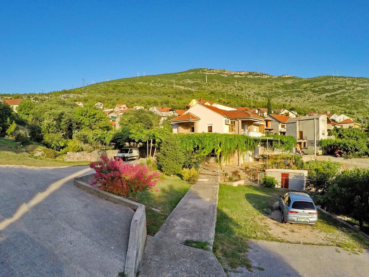 Apartman Spirto Trebinje Buitenkant foto