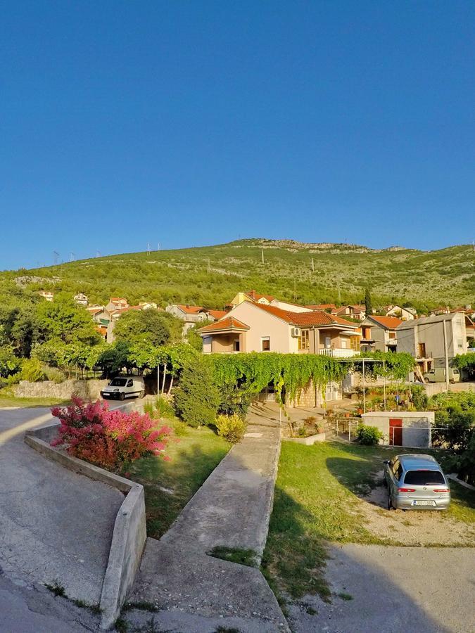 Apartman Spirto Trebinje Buitenkant foto