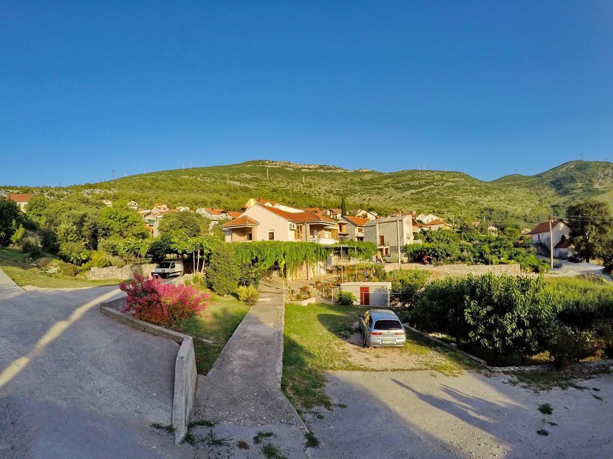 Apartman Spirto Trebinje Buitenkant foto