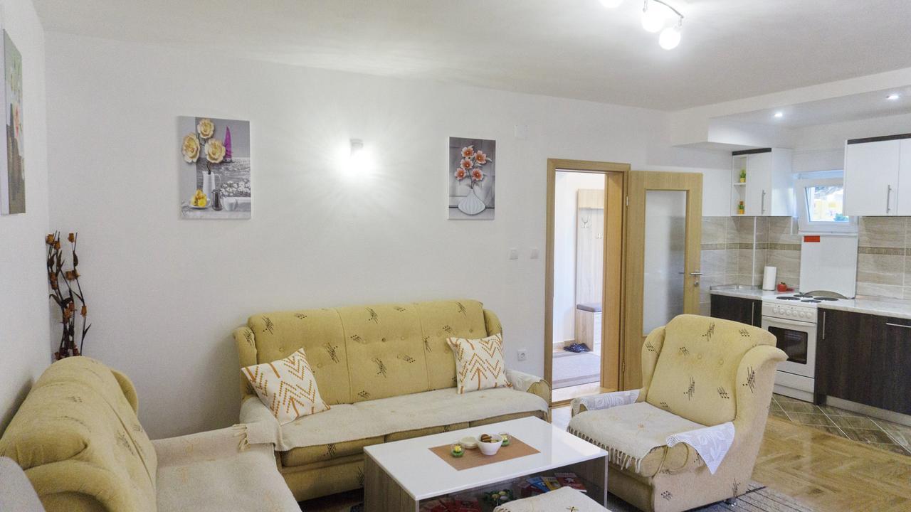 Apartman Spirto Trebinje Buitenkant foto