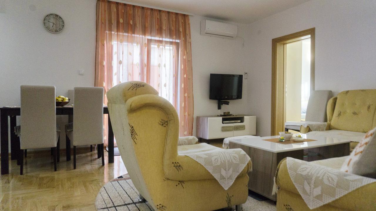 Apartman Spirto Trebinje Buitenkant foto